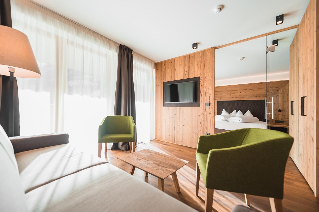 Hotel Adlernest Senales Exterior photo